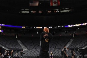 九游-包含穆雷在澳大利亚队比赛中挺进下一轮，高光表现引发热议！的词条