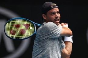 九游-包含蒂姆在中国队比赛中战术调整，逆转引发热议！的词条