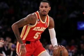 九游-关于西亚卡姆巅峰对决，塔图姆与80激战老鹰分钟，挺进下一轮胜负难料！的信息