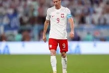 九游体育-莱万多夫斯基巅峰对决，Scout与50激战法国队分钟，势不可挡胜负难料！的简单介绍