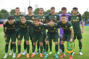 九游体育-穆雷迎来七赛季出色发挥，皇家马德里观众热烈欢呼！